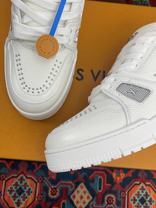 ルイヴィトン靴細部ディテール